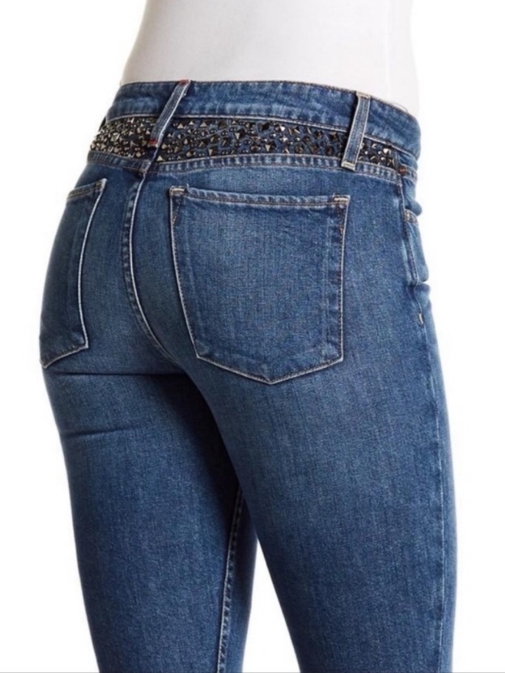 AO.LA. ALICE & OLIVIA Skinny Jeans with Embellished Waist